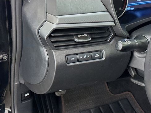 Used 2023 Nissan Altima 2.5 SR image 17