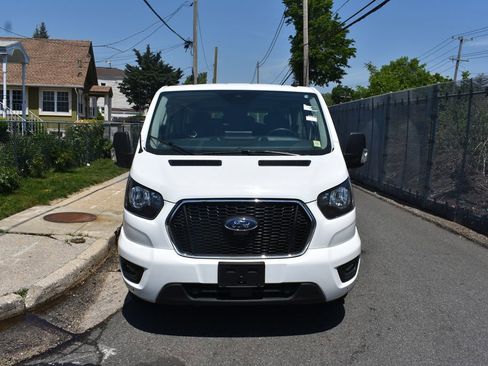 Used 2025 Ford Transit 350 XLT RWD image 3