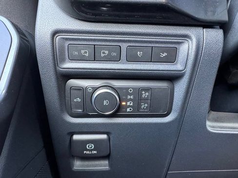 Used 2022 Ford F150 4x4 SuperCrew image 37
