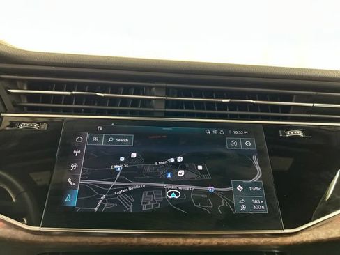 Used 2025 Audi Q7 2.0T Premium Plus w/ Premium Plus Package AWD/4WD image 16