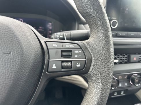 Used 2024 Honda Accord EX image 20