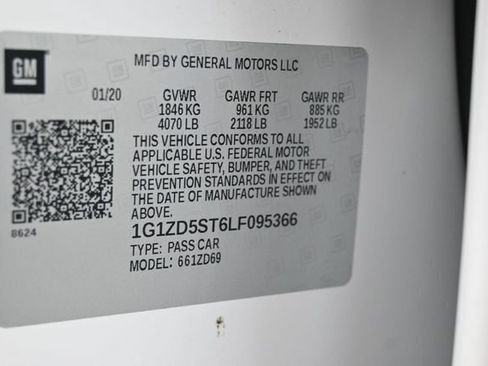Used 2020 Chevrolet Malibu LT FWD image 18