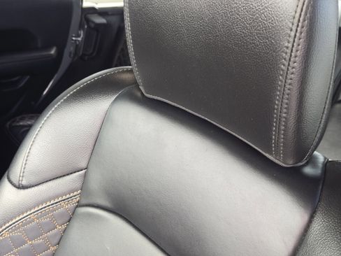 Used 2021 Jeep Wrangler Unlimited Sahara image 17