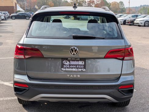Used 2024 Volkswagen Taos S image 8