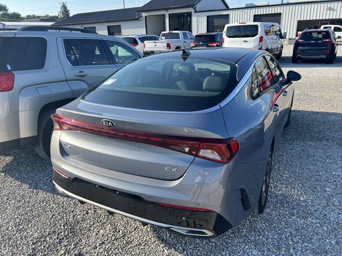 Used 2021 Kia K5 EX FWD image 3