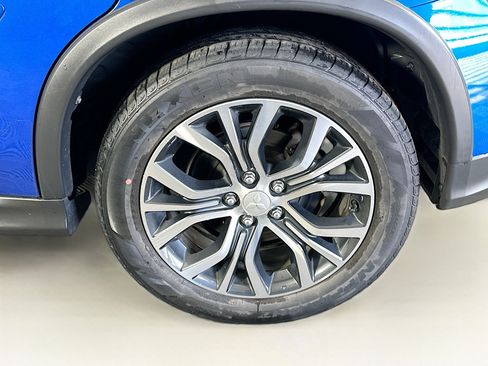 Used 2019 Mitsubishi Outlander Sport ES image 11