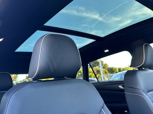 New 2026 Volkswagen Atlas Cross Sport SEL Premium R-Line image 16