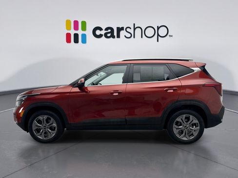 Used 2024 Kia Seltos S AWD/4WD image 2