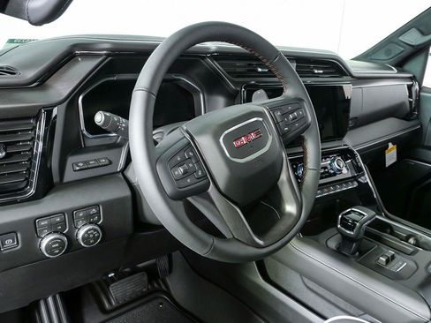 New 2026 GMC Sierra 1500 AT4X AWD/4WD image 4