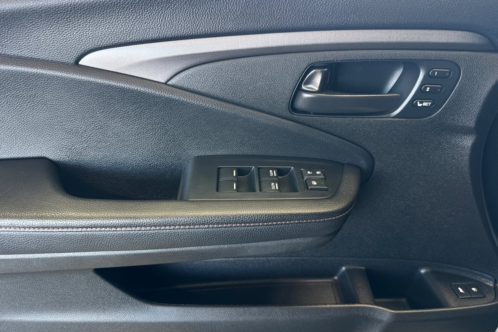 Certified 2023 Honda Passport TrailSport image 11