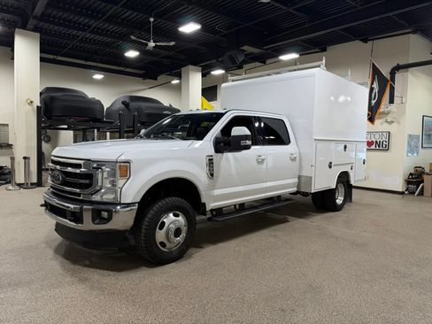 Used 2020 Ford F350 4x4 Crew Cab DRW Super Duty image 12