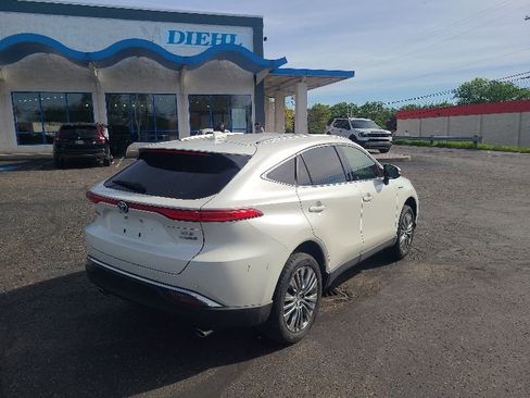 Used 2021 Toyota Venza XLE AWD/4WD image 5