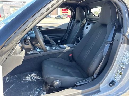 New 2025 MAZDA MX-5 Miata Club image 5