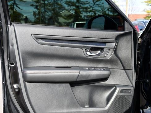 Certified 2025 Honda CR-V Sport-L image 14