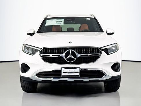 New 2026 Mercedes-Benz GLC 300 image 2