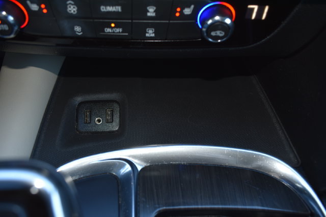 Used 2019 Buick Enclave Essence w/ Trailering Package, 5000 lbs. FWD image 31