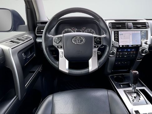 Used 2024 Toyota 4Runner Limited RWD image 8