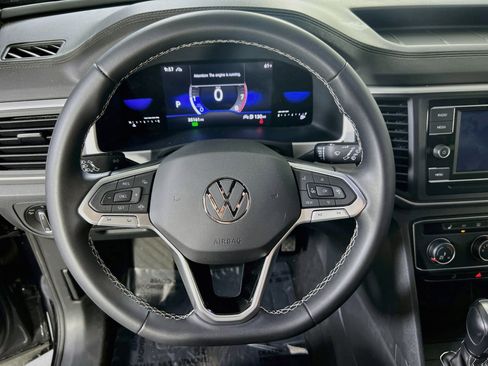 Used 2023 Volkswagen Atlas Cross Sport SE AWD/4WD image 11