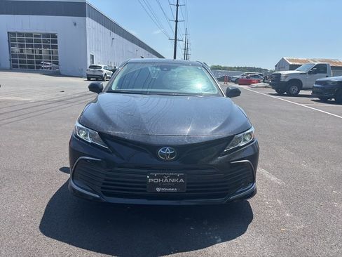 Used 2024 Toyota Camry LE FWD image 2