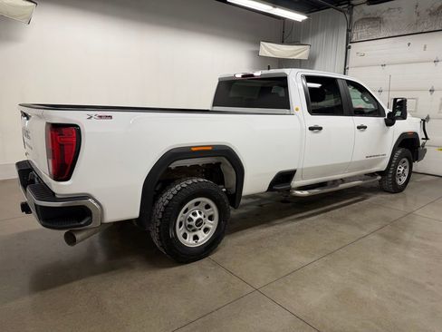 Certified 2024 GMC Sierra 3500 Pro w/ Convenience Package image 18