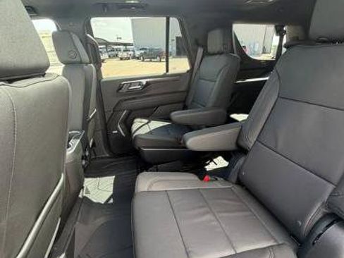 New 2026 Chevrolet Tahoe Z71 w/ Comfort Package AWD/4WD image 12