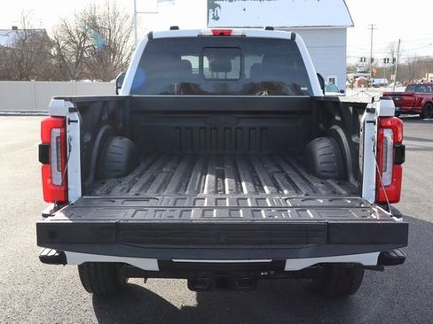 Used 2025 Ford F350 Platinum image 21