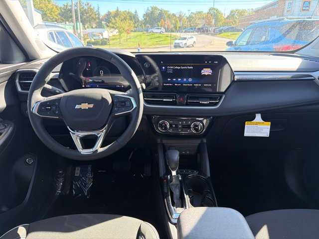 New 2026 Chevrolet TrailBlazer LT w/ Convenience Package FWD image 20