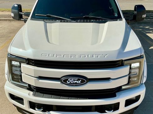 Used 2018 Ford F350 King Ranch w/ King Ranch Ultimate Package AWD/4WD image 11