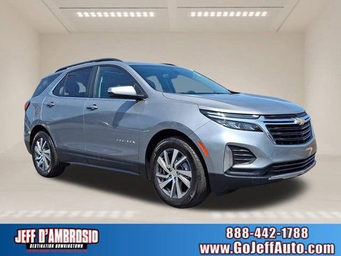 Used 2023 Chevrolet Equinox LT FWD image 1