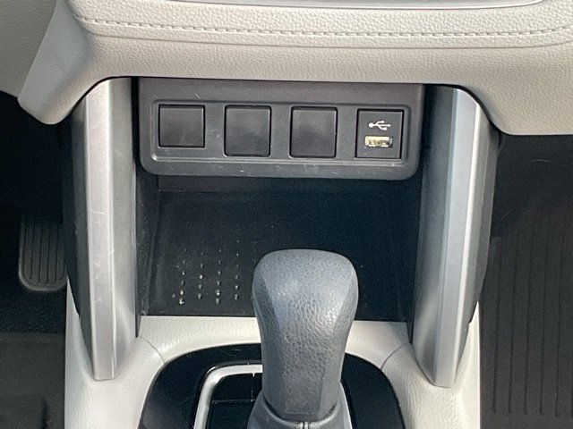 Used 2022 Toyota Corolla Cross L FWD image 29