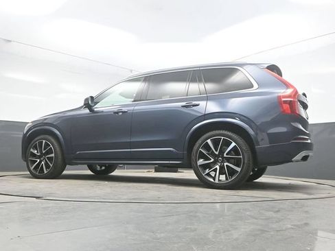 Used 2020 Volvo XC90 T6 Momentum AWD/4WD image 34