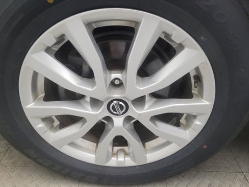 Used 2020 Nissan Rogue S w/ Special Edition Package AWD/4WD image 31