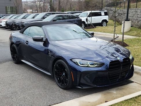 Used 2022 BMW M4 xDrive Competition image 11