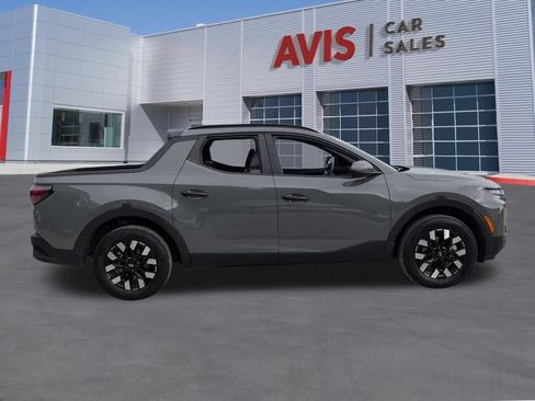 Used 2025 Hyundai Santa Cruz SEL FWD image 5