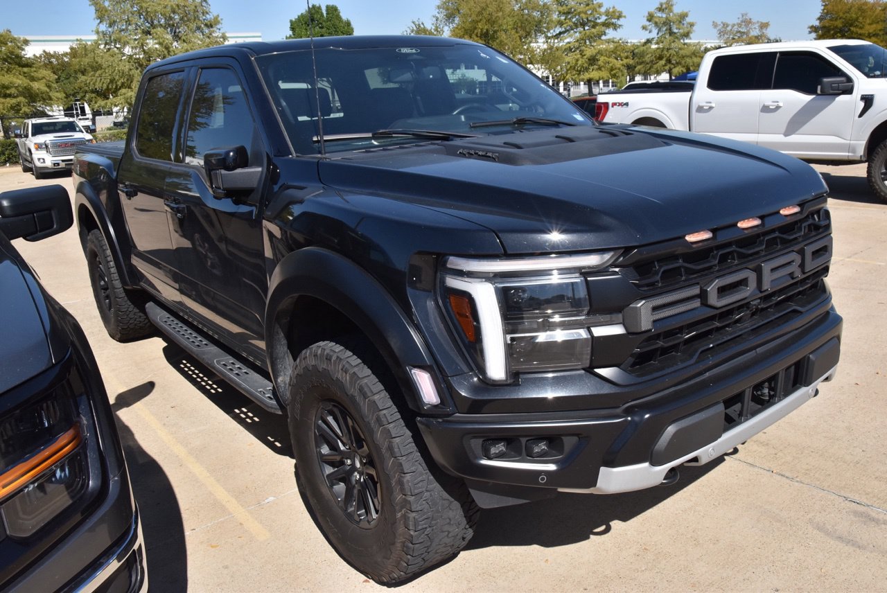 Used 2024 Ford F150 Raptor AWD/4WD image 4