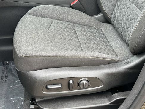 Certified 2024 Chevrolet Equinox LT w/ LPO, Floor Liner Package FWD image 16