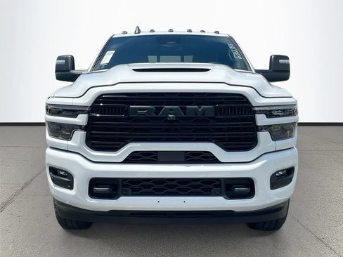 New 2026 RAM 2500 Laramie AWD/4WD image 2