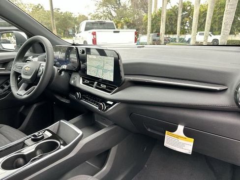 New 2026 Chevrolet Equinox LT AWD/4WD image 29