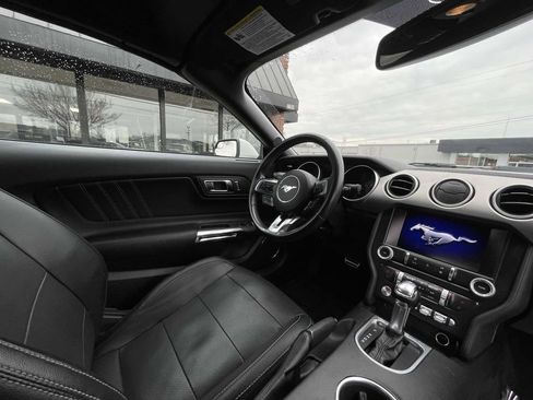 Used 2020 Ford Mustang Premium image 25