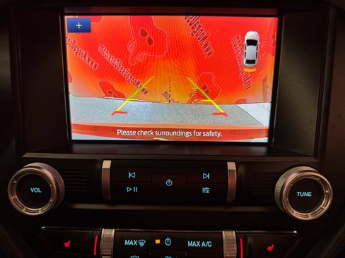 Used 2022 Ford Mustang Premium RWD image 29