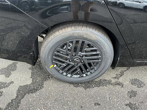 New 2026 Nissan Sentra SV w/ SV Convenience Package image 9