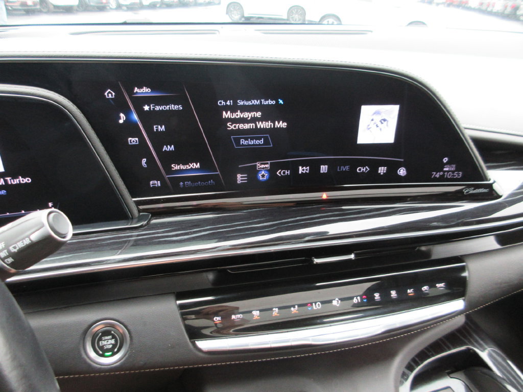Used 2023 Cadillac Escalade ESV Sport w/ LPO, ONYX Package AWD/4WD image 33