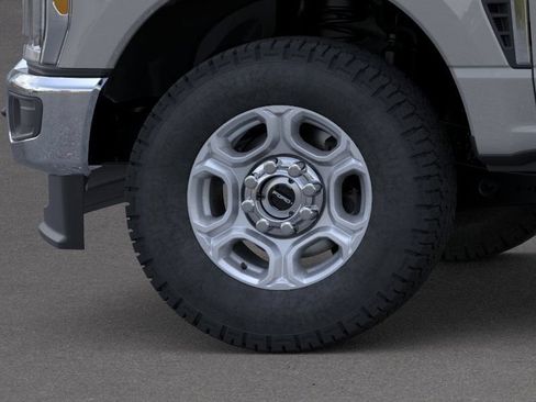 New 2026 Ford F250 XLT AWD/4WD image 19