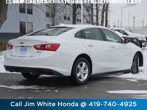 Used 2024 Chevrolet Malibu LT image 16