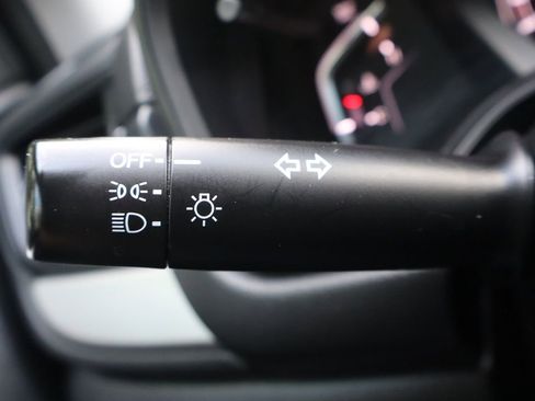 Used 2018 Honda CR-V LX image 31