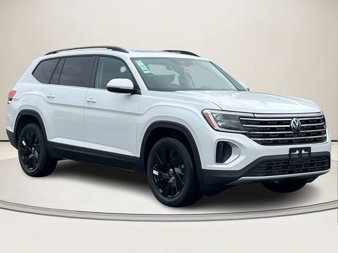New 2026 Volkswagen Atlas SE AWD/4WD image 1