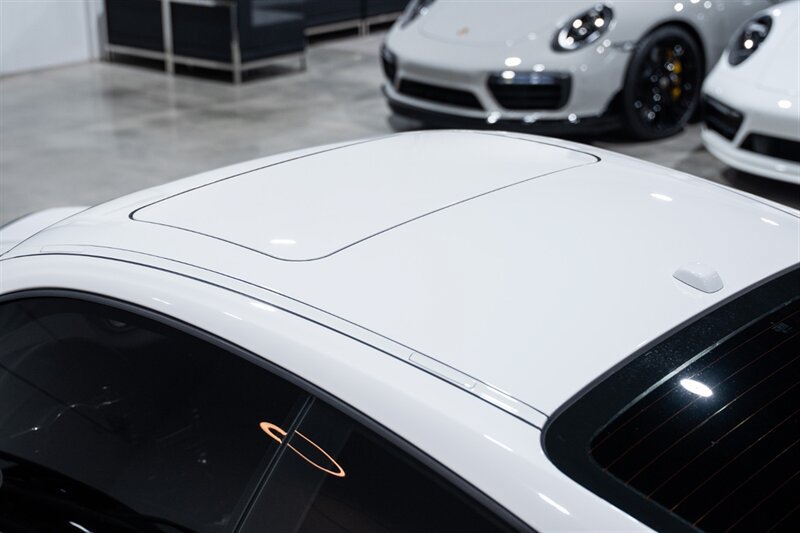 Used 2013 Porsche 911 Turbo S AWD/4WD image 63