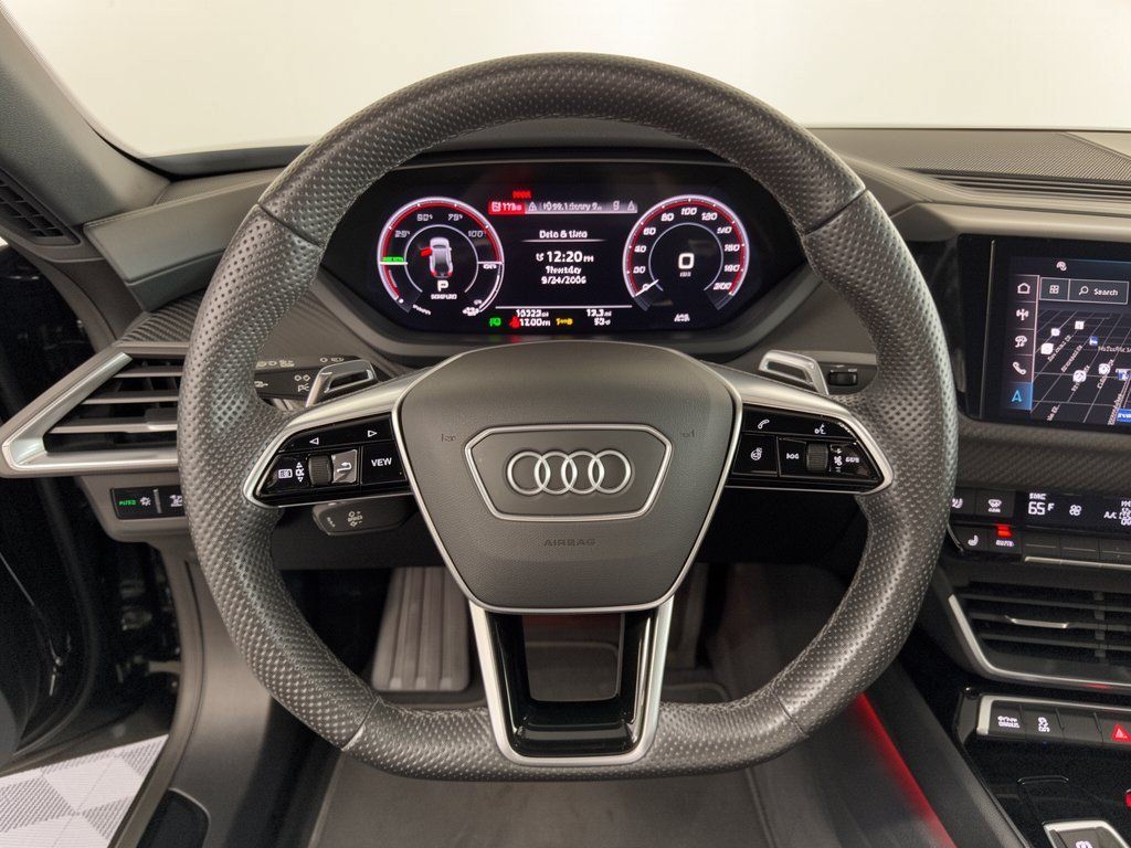 Certified 2024 Audi e-tron GT Premium Plus AWD/4WD image 10