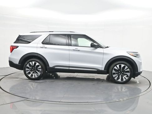 New 2026 Ford Explorer Platinum AWD/4WD image 6