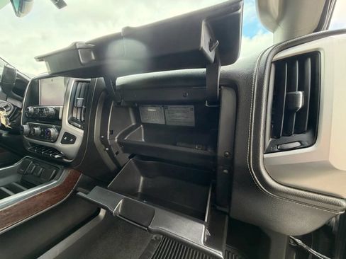 Used 2015 GMC Sierra 2500 SLT w/ Snow Plow Prep Package AWD/4WD image 27